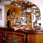 拉克斯酒店