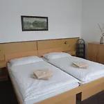 拉克斯酒店 3* 捷克布杰约维采